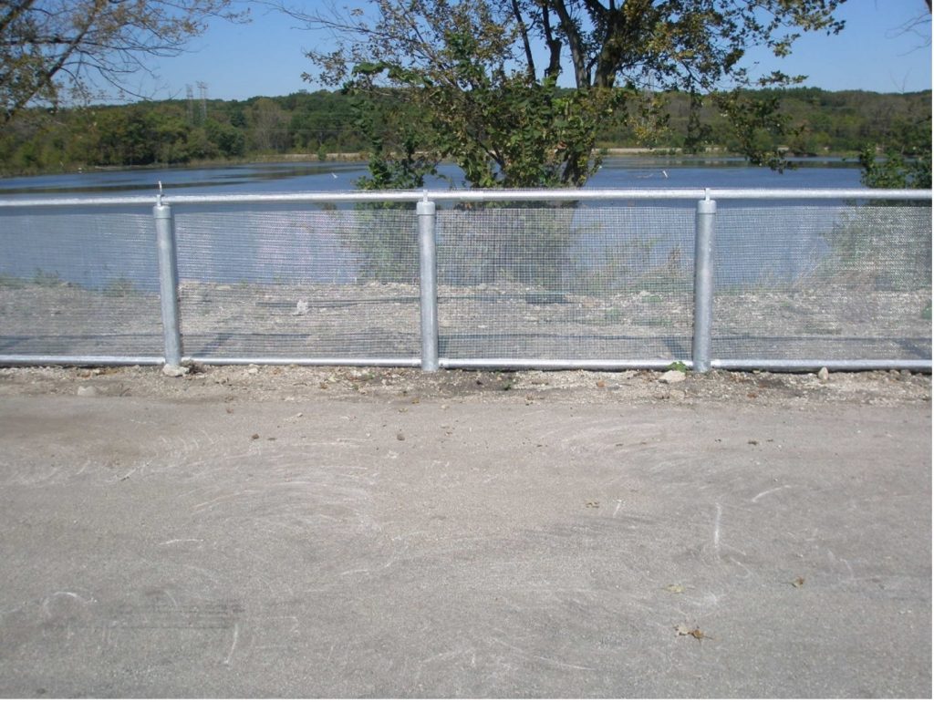 Durable and Corrosion Resistant Hot Dipped Galvanized Wire Mesh Fencing 